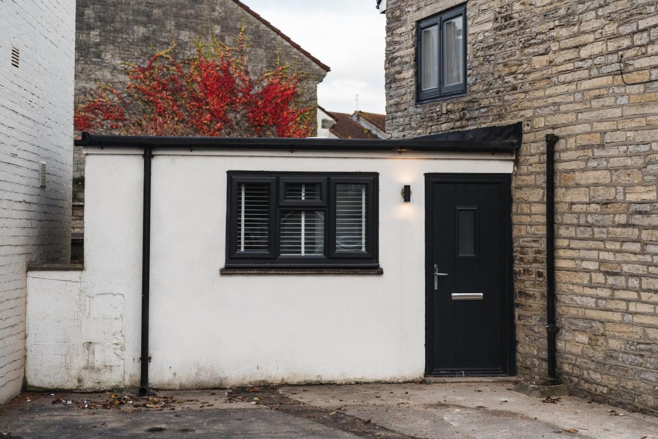 Wych Cottage, Striking 2 Bed, Parking, Ground Floor Flat - Step Free Somerton  Extérieur photo