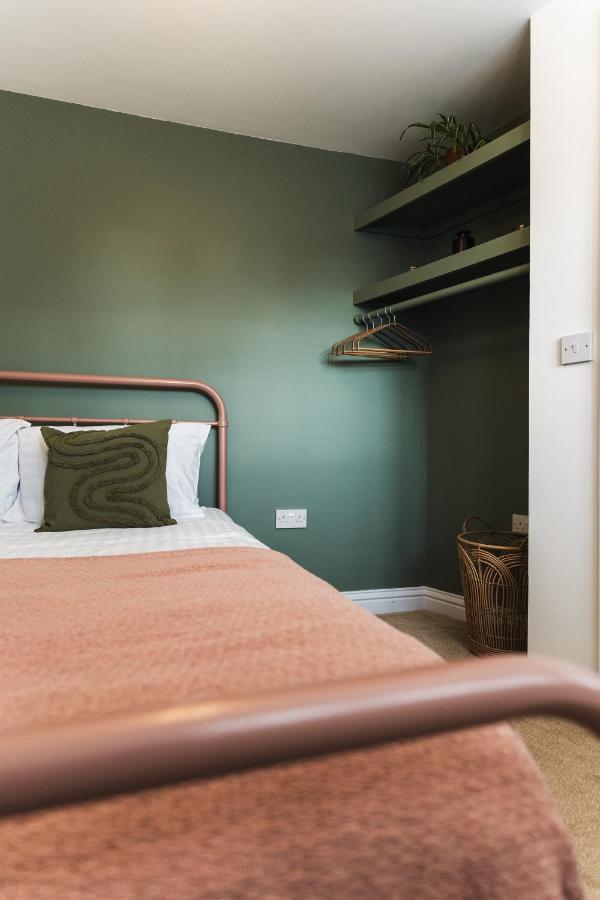 Wych Cottage, Striking 2 Bed, Parking, Ground Floor Flat - Step Free Somerton  Extérieur photo
